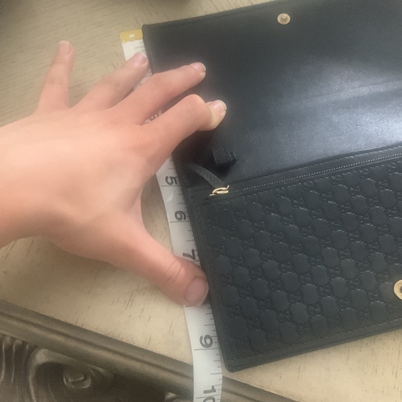 Authentic Gucci Microgussima Monogram Logo Soft Margaux Leather Trifold Wallet - Picture 15 of 15